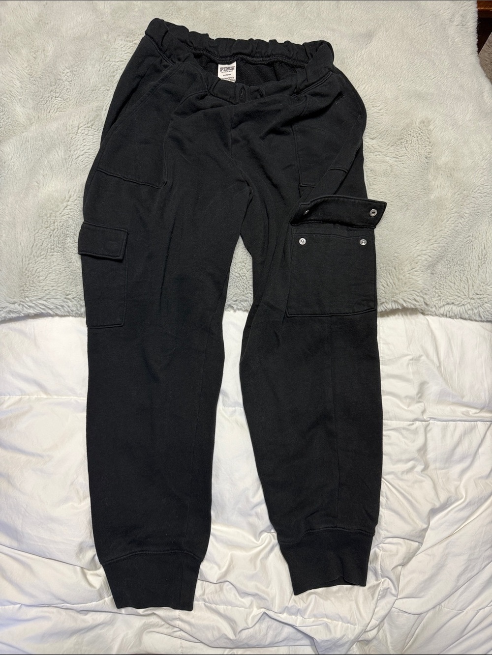 Woman’s VS Black Cargo Sweat Joggers with Snap Pocket